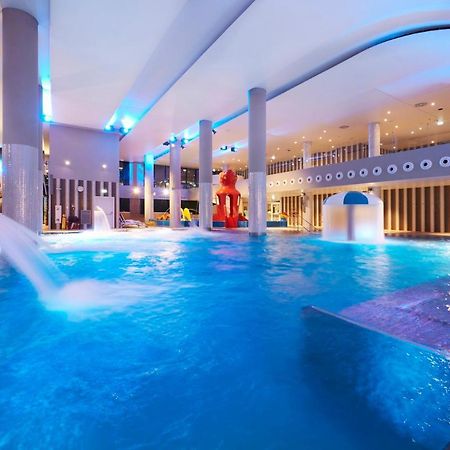 Vacationclub - Villa Mistral Apartament 32 Świnoujście Екстериор снимка